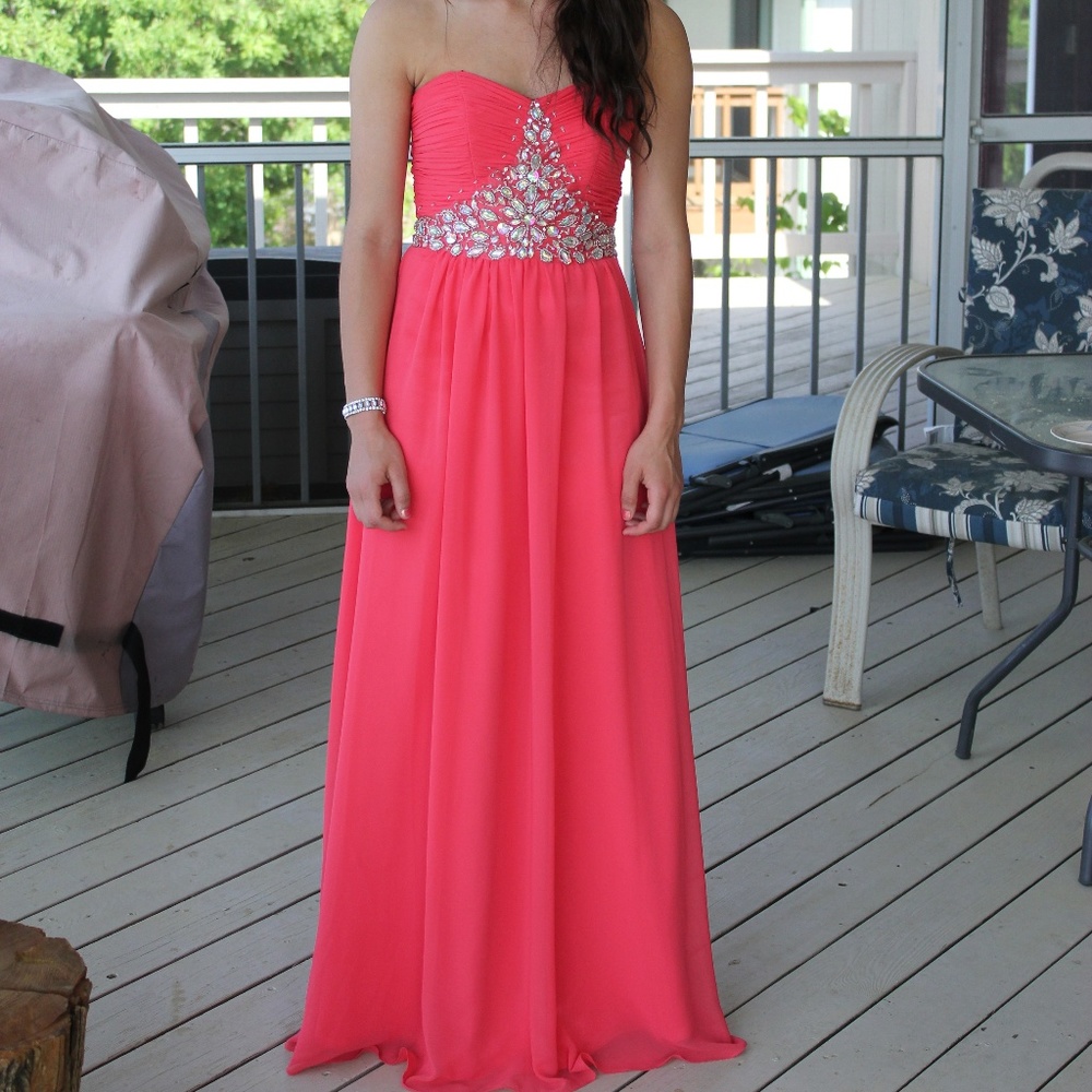 Prom dress